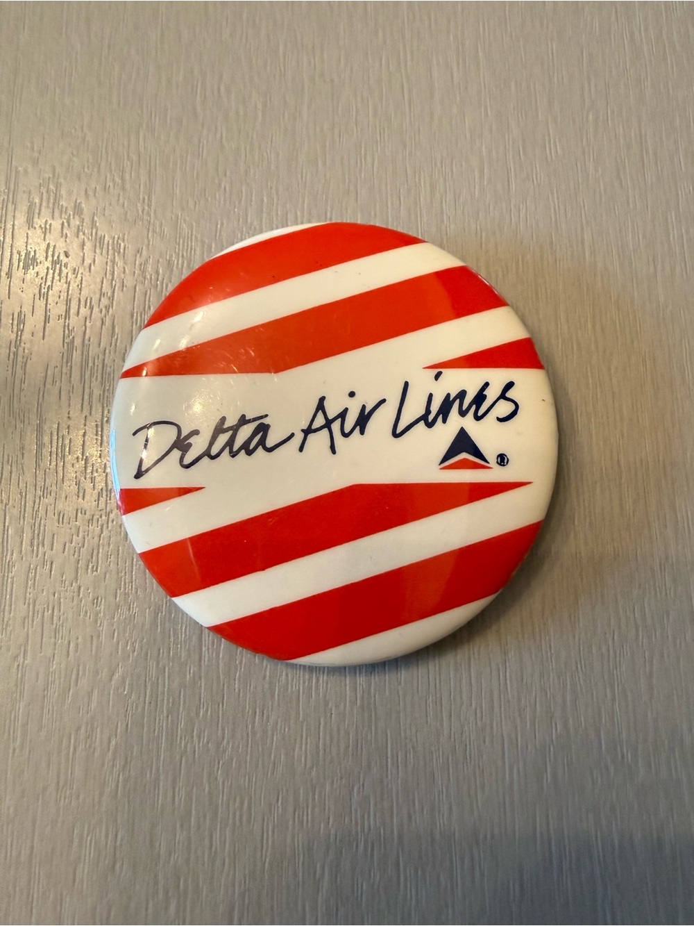 Delta Air Lines Vintage Red & White Pinback Button